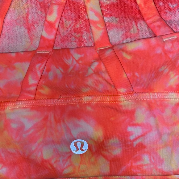 Lululemon 🍋 - Picture 4 of 5